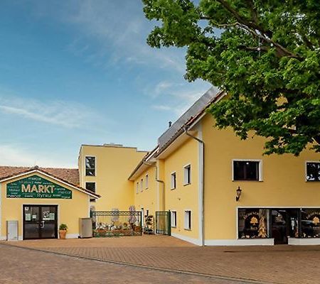 Eichengrund Cochstedt Hotel Hecklingen  Buitenkant foto