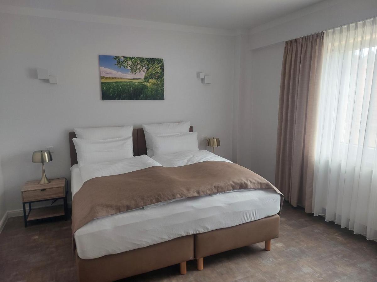Eichengrund Cochstedt Hotel Hecklingen  Buitenkant foto
